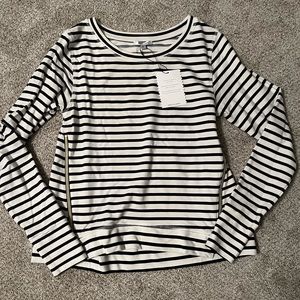 Small Stella and dot top